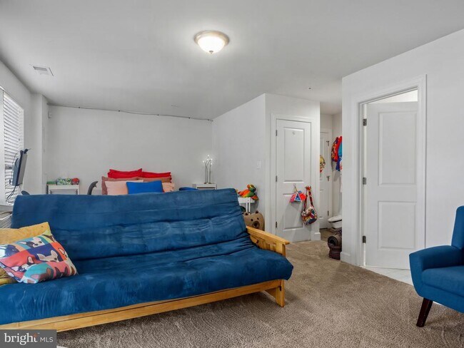 Building Photo - 9508 Townfield Pl