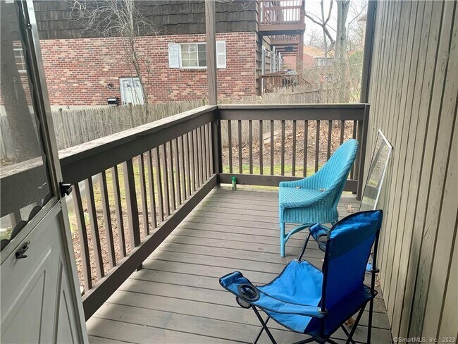 Building Photo - 3004 Madison Ave