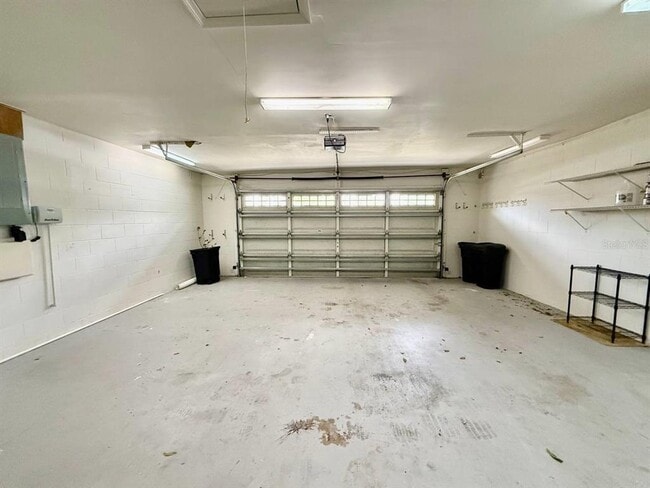 Building Photo - 1839 Tumbleweed Ct