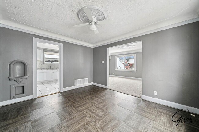 Building Photo - 15886 Woodingham Dr