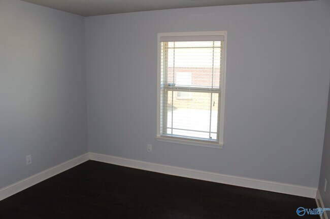 Building Photo - 14560 Water Stream Dr
