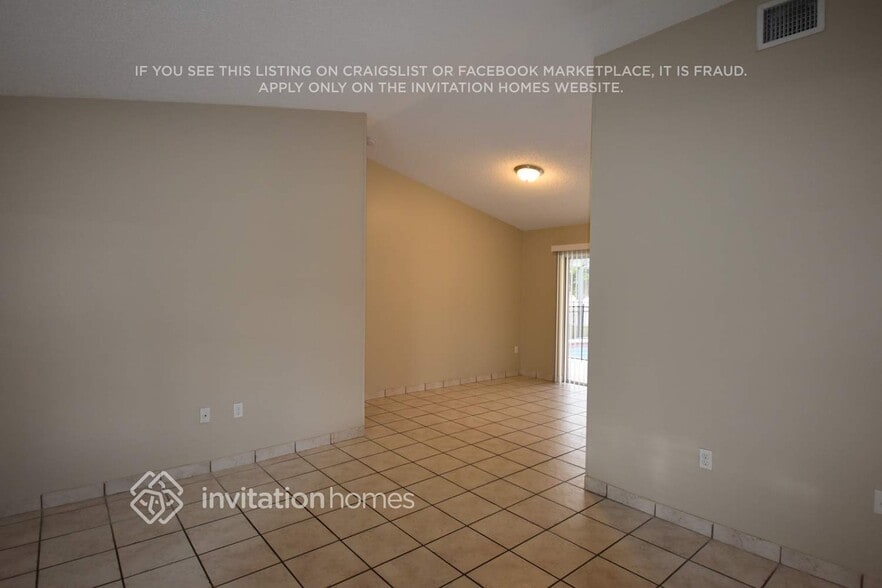 Building Photo - 6341 Sedgewyck Cir W