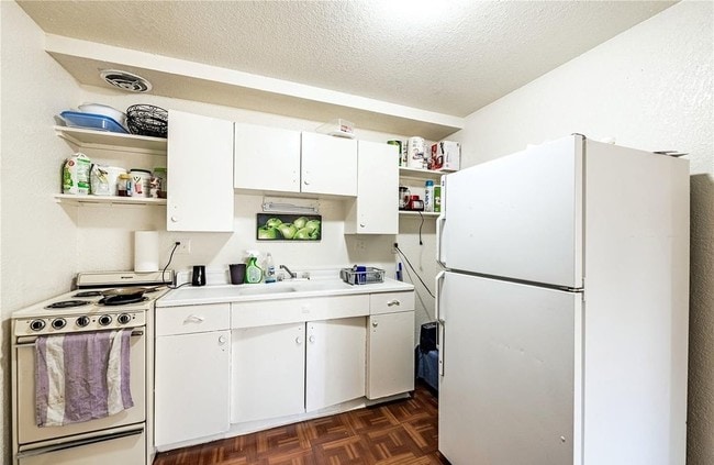 Floorplan - 1734 Paris St