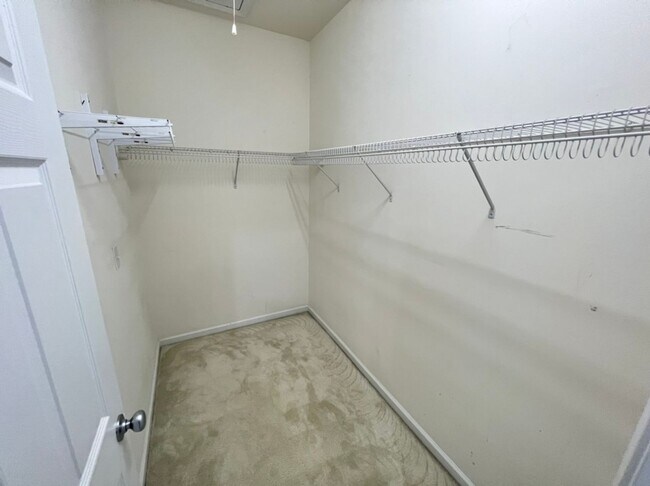 Building Photo - Cute Ranch Home near Southpoint and RTP