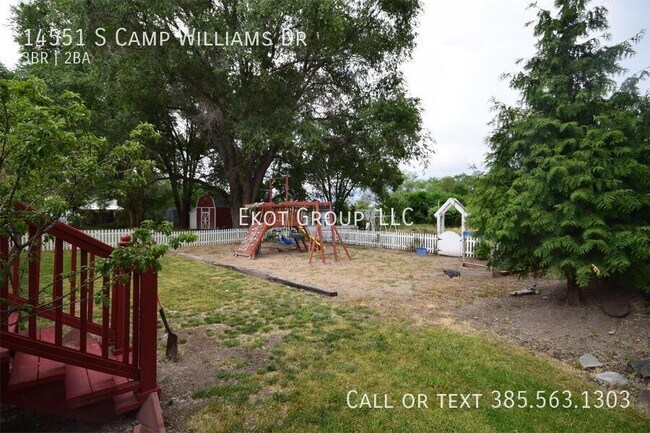 Building Photo - 14551 S Camp Williams Rd