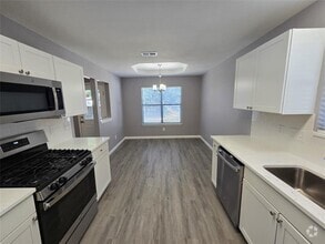 Building Photo - 5806 Boulder Creek