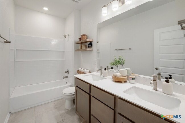 Building Photo - 4648 Padula Dr