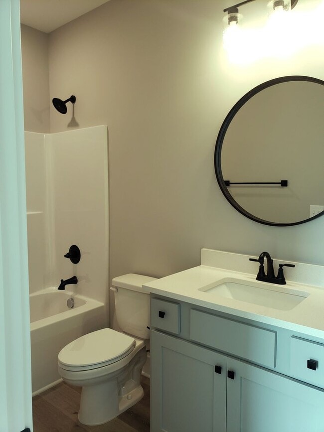 Building Photo - Beautiful brand new construction 3 bed / 2...