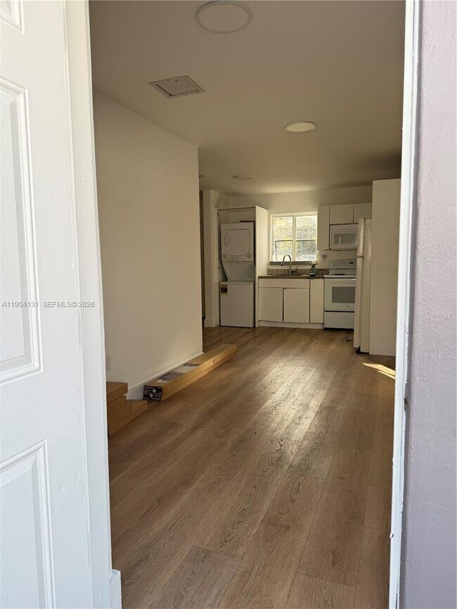 Building Photo - 2180 NW 59th St