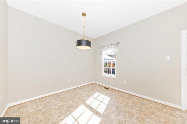 Building Photo - 1812 Reading Ct