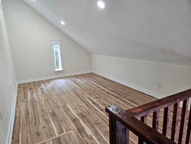 Building Photo - 5950 Blountstown Hwy