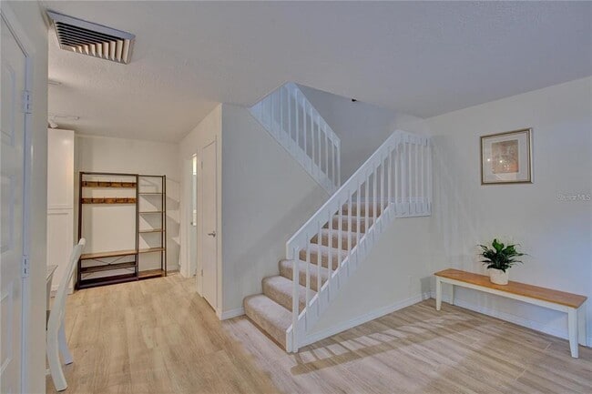 Building Photo - 2612 2nd Ct