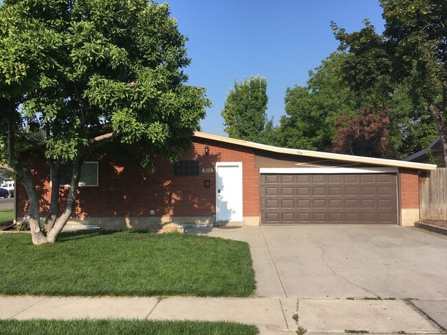 Primary Photo - Fresh & Updated Provo Basement