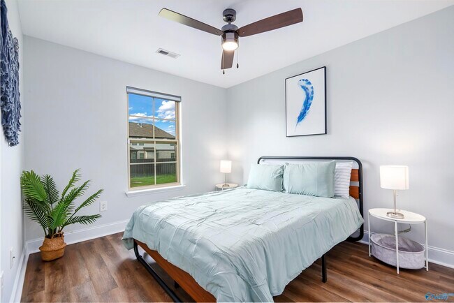 Building Photo - 265 Harold Murphy Dr