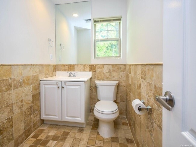 Building Photo - 28 A Dunes Ln