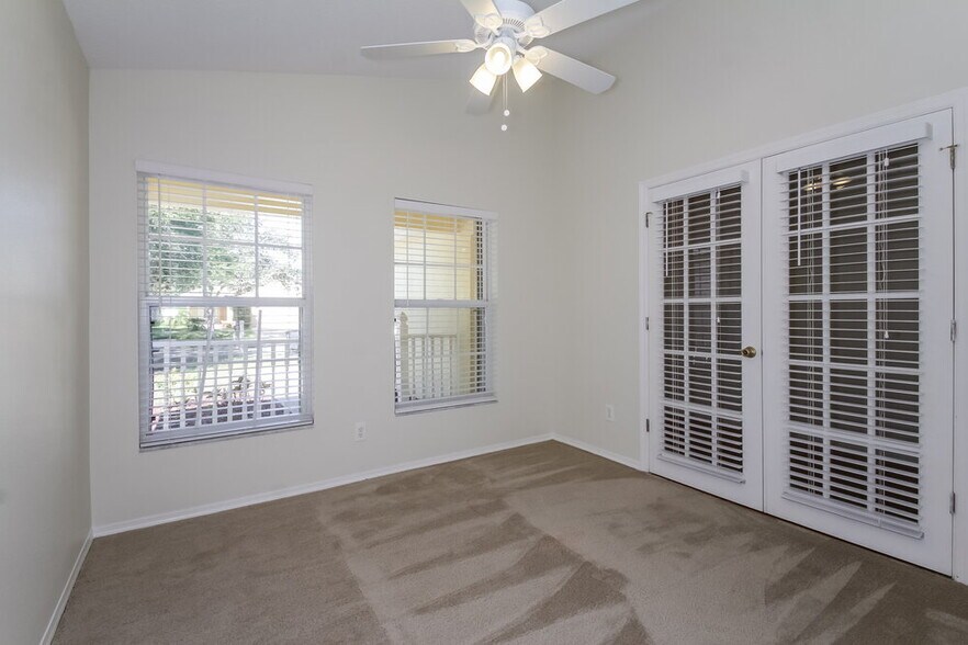 Building Photo - 7623 Clovelly Park Pl