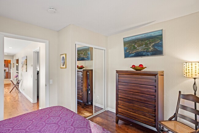 Building Photo - 3035 Ribera Rd