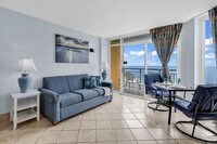 Building Photo - 647 N Creekside Dr