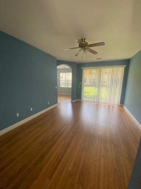Building Photo - 451 Rainbow Springs Terrace