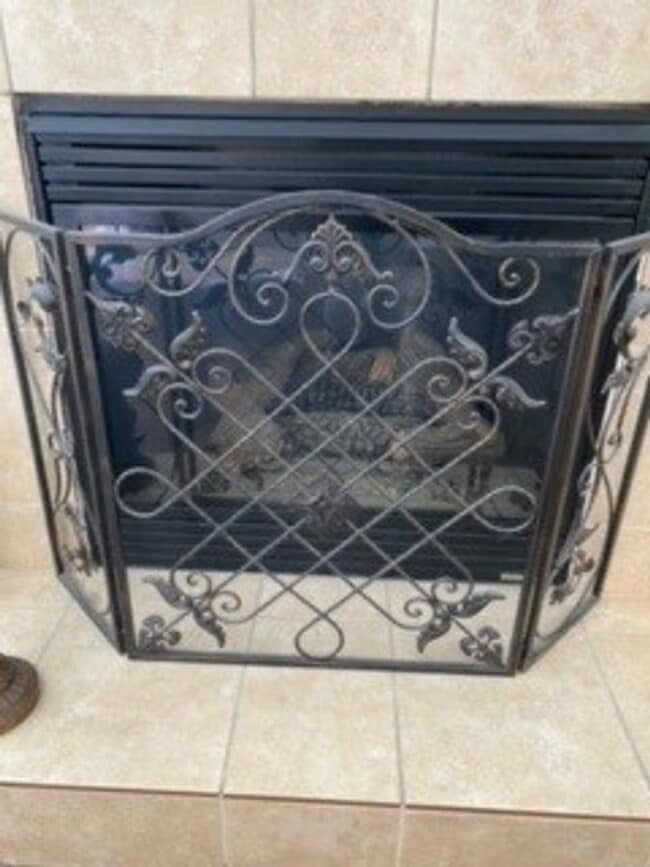 Building Photo - Beautiful 2 story home in Southern Highlands