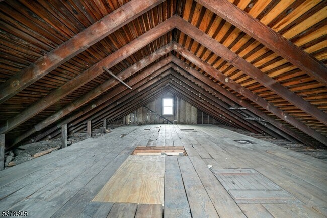 Building Photo - 244 Myrtle Ave