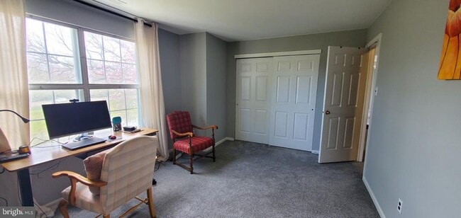 Building Photo - 665 Rose Hollow Dr