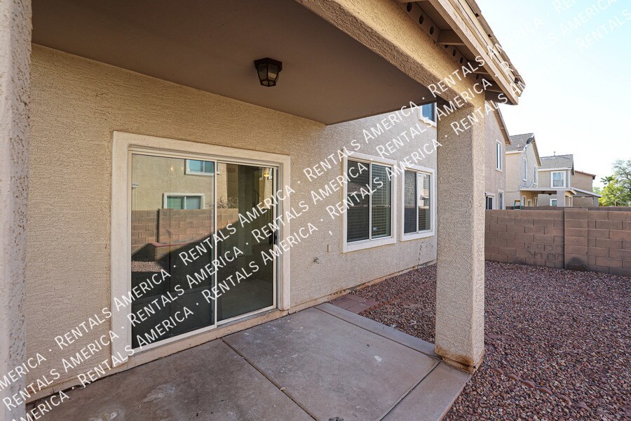 Building Photo - 4022 W Carter Rd