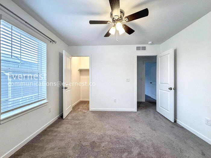 Building Photo - 17490 E 95th Pl