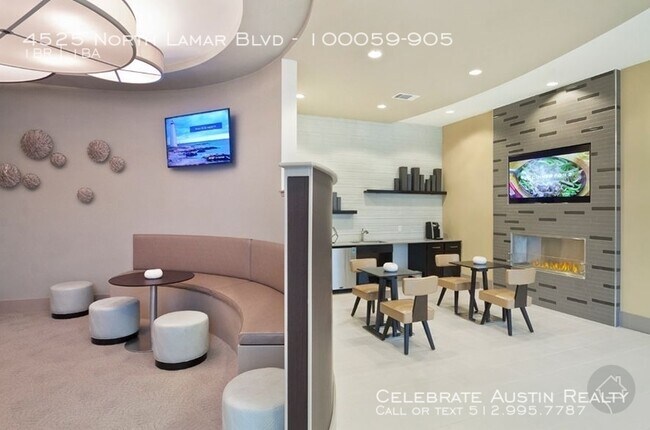 Building Photo - Very Modern and Luxurious North Lamar Living!