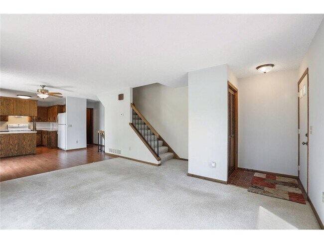 Professionally cleaned! New paint & carpet - 1411 10th Ave E