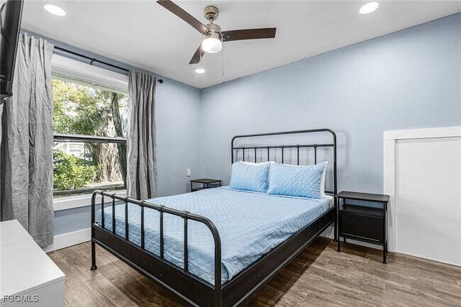 Building Photo - 135 Delmar Ave