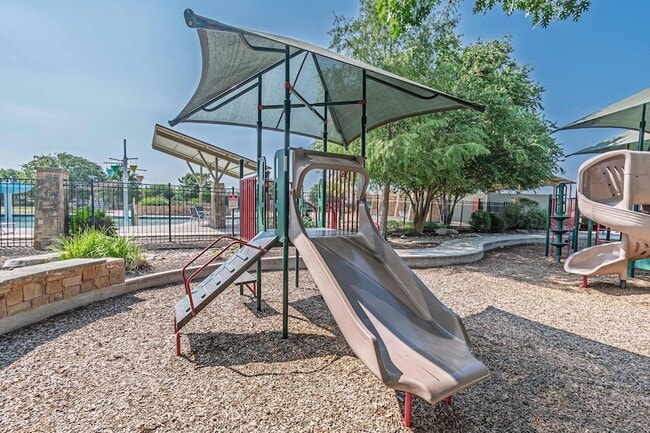 Building Photo - 384 Witchhazel Way