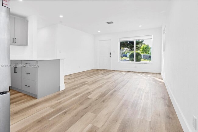 Building Photo - 6117 NW 27th St