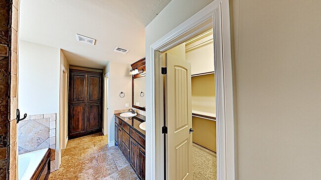 Building Photo - Luxury 4 Bedroom 2.5 Bathroom Home in Deer Creek Schools with a Bonus Room (Gated Community)