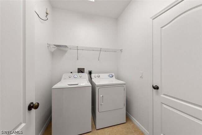 Building Photo - 2410 Verdmont Ct