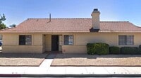 Building Photo - 853 Ensenada Dr