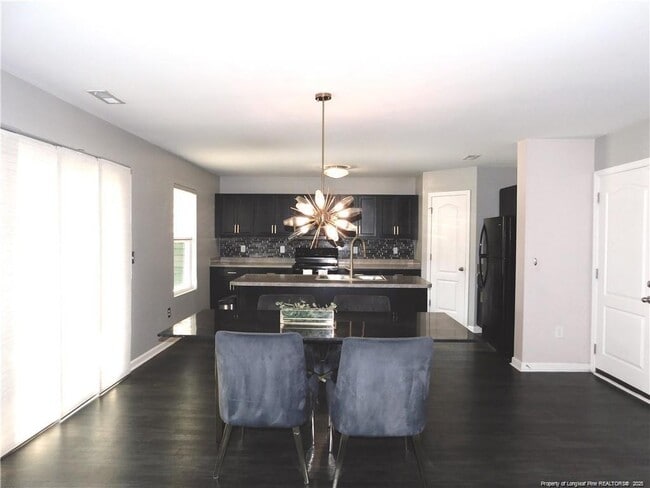Building Photo - 1412 Demila Dr