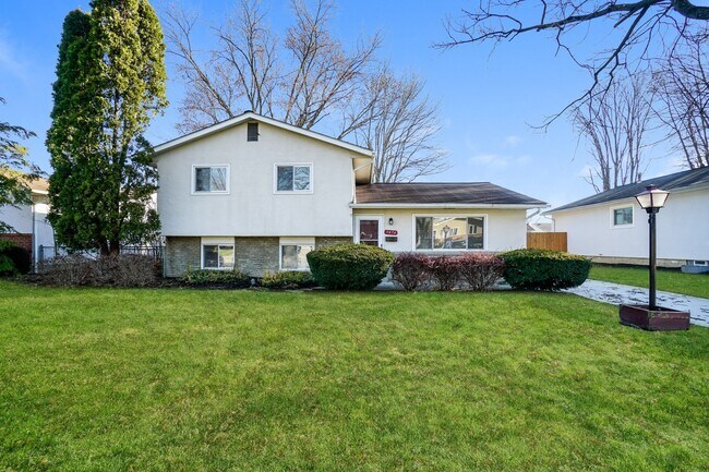 Primary Photo - 3474 Farley Dr