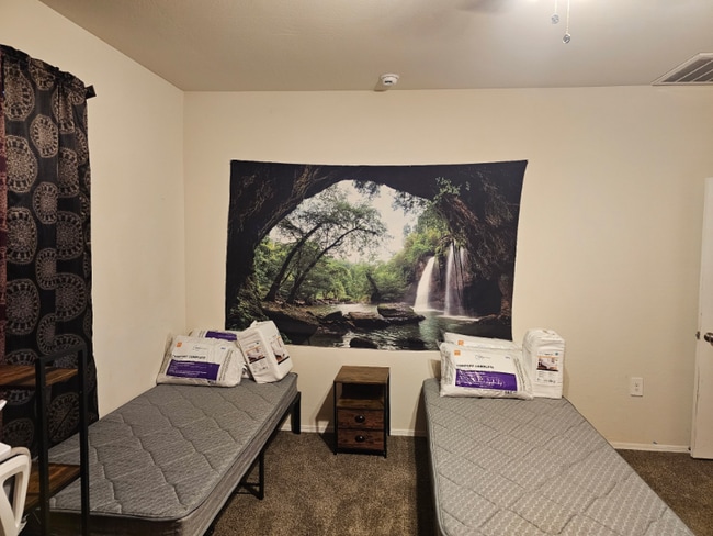 Building Photo - 35444 W San Alvarez Ave