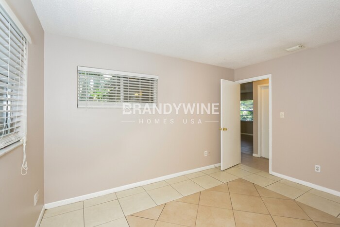 Building Photo - 10126 Crozier Ct