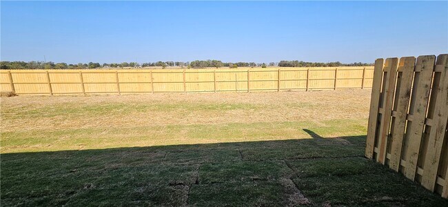 Building Photo - 612 NW 69th Ave