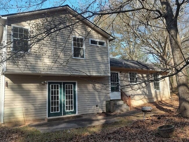 Building Photo - 4957 N Redan Cir