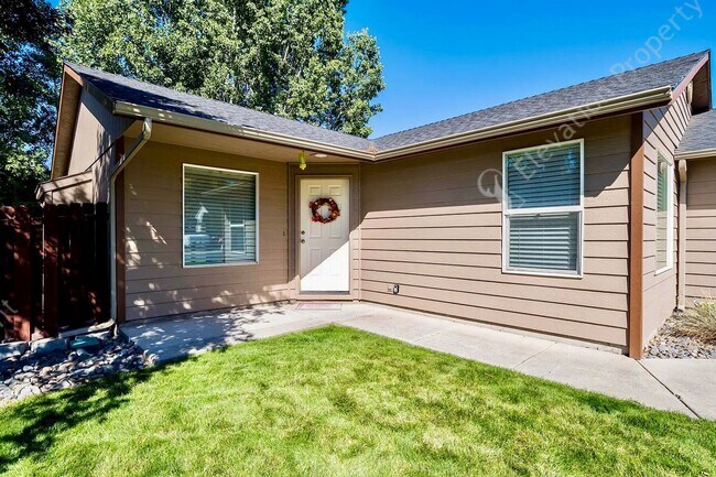 Building Photo - Comfortable Single-Level Home in NE Redmond