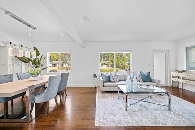 Building Photo - 166 NW 100th Terrace