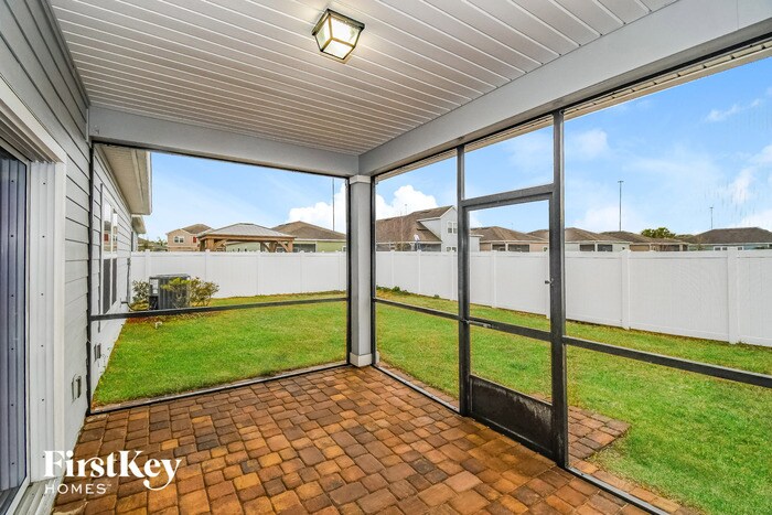 Building Photo - 1312 Kendall Dr