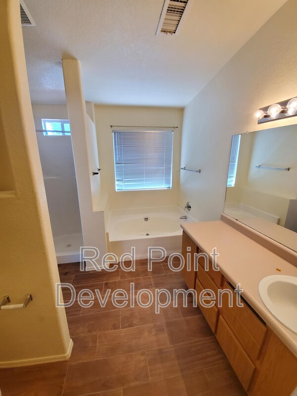 Building Photo - 3428 W Courtney Crossing Ln