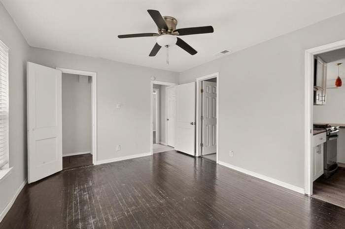 Building Photo - 632 Freeman Dr