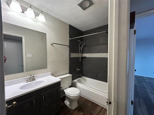 Building Photo - 10238 White Elm Rd