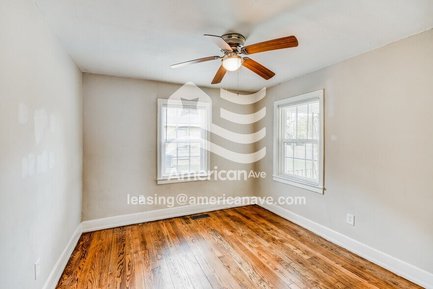 Building Photo - 5204 Ter Q