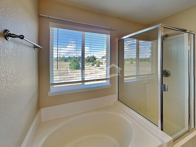 Building Photo - 20930 E 42nd Ave